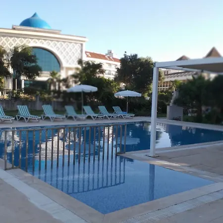 Alya Hotel Side